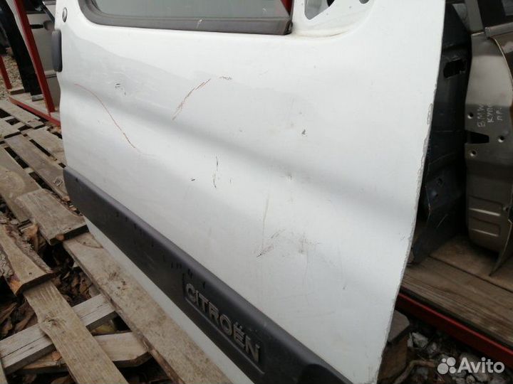 Дверь боковая передняя правая Citroen Berlingo M59