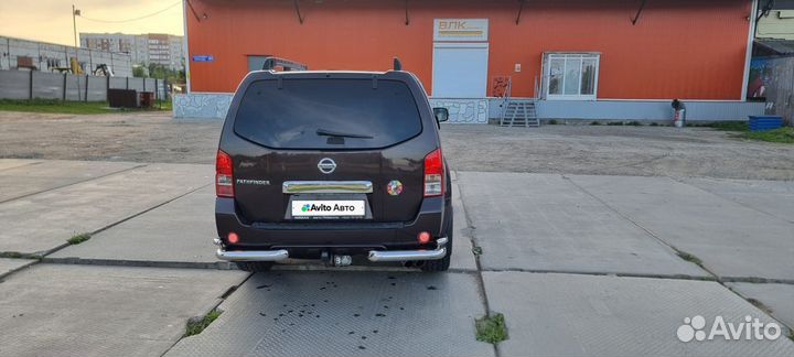 Nissan Pathfinder 2.5 AT, 2010, 199 000 км