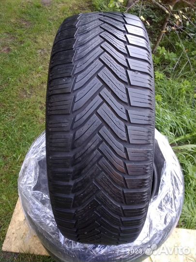 Michelin Alpin 6 205/55 R16 94H