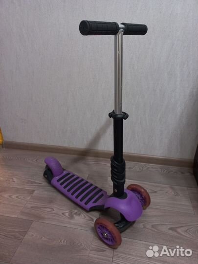 Самокат детский трехколесный