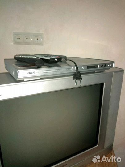 Телевизор Panasonic 54+Двд BBK