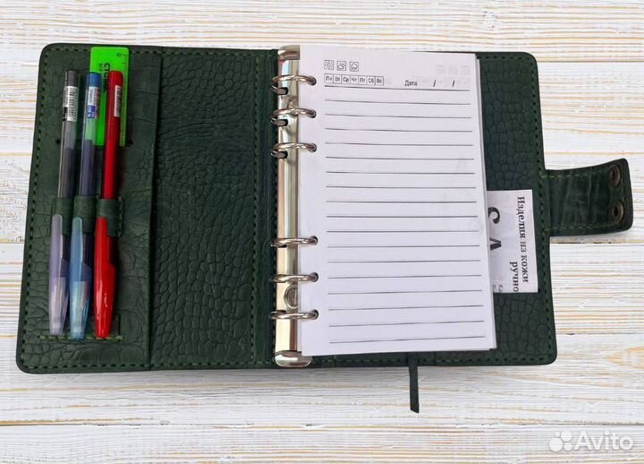 Блокнот с кольцевым механизмом из кожи