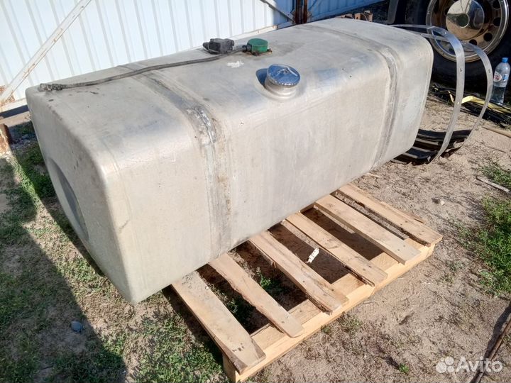 Топливный бак man tga