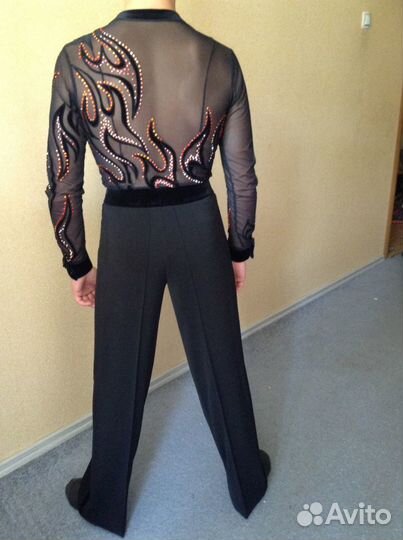 Костюм для спортивных бальных танцев