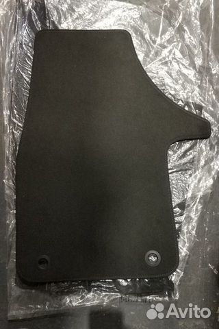 Коврик пассажирский VW TransporterT5 7H5863714aruy