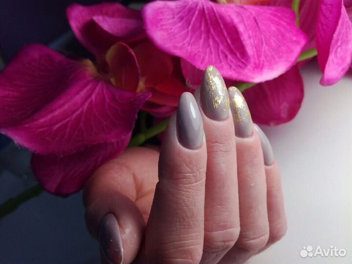 Маникюр с покрытием гель-лаком