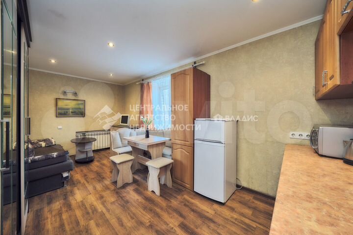 Комната 18 м² в 6-к., 2/5 эт.