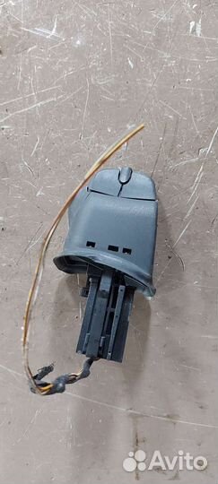 Кнопки управления магнитолой Ford Fiesta