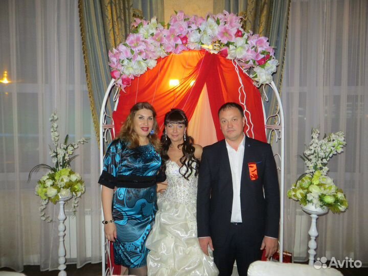 Ведущая (тамада) -Свадьба-Юбилей-Выпускной+ Диджей