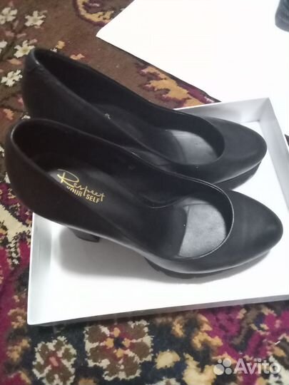 Туфли женские 37 размер натуральная кожа новые