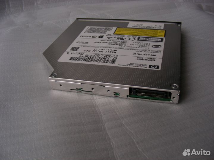 HP UJ-840. DVD-RW привод