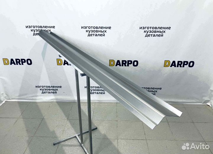 Пороги для Honda C-RV 2 II (2001–2006)