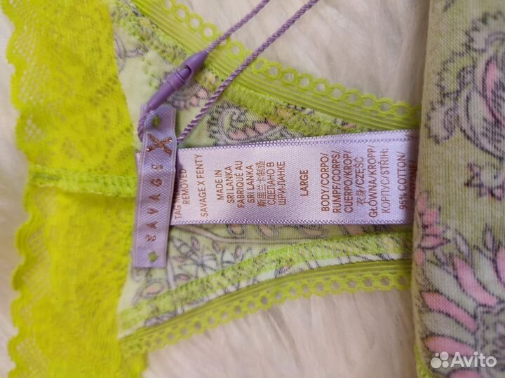 Трусики стринги от Рианны, L