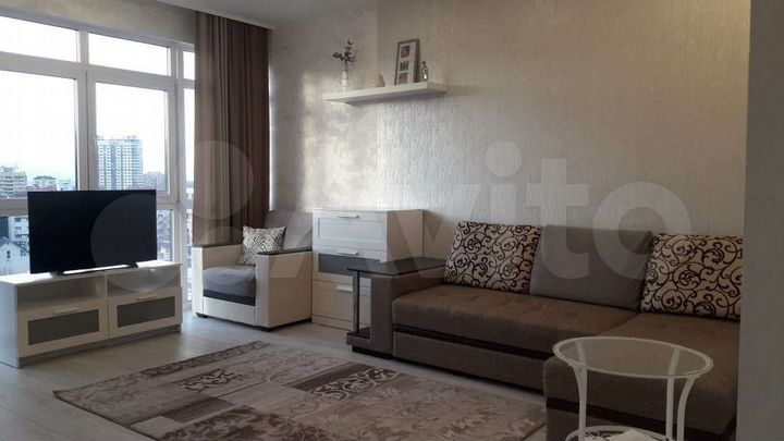 2-к. квартира, 52 м², 10/21 эт.