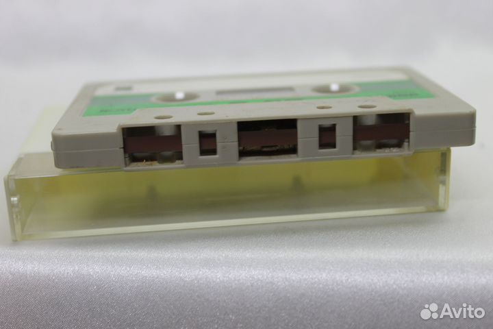 Аудиокассета Novel Ferrotape C-90. Japan. 9