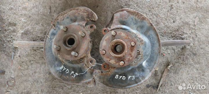 Кулак поворотный BYD F3