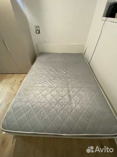 Матрас 140х200 бу