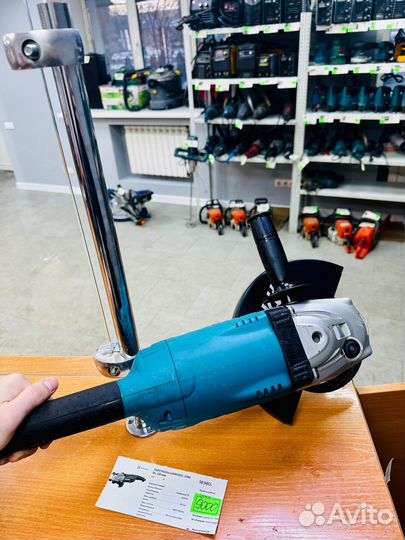 Болгарка Makita GA 9020S