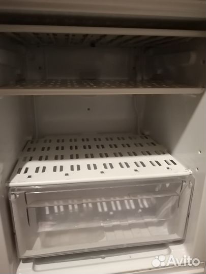 Холодильник бу Hotpoint-Ariston rmba 2185