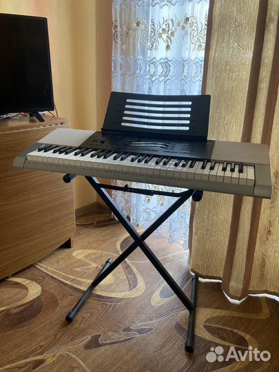 Синтезатор Casio CTK-4200