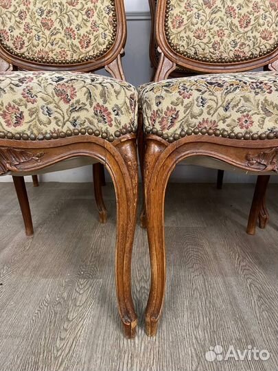 Антикварные стулья в стиле Луи XV