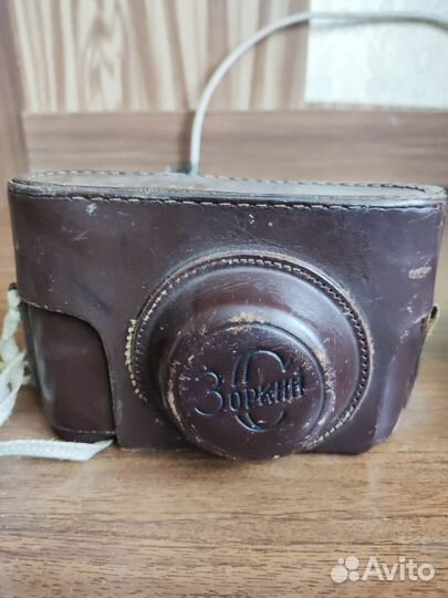 Пленочный фотоаппарат