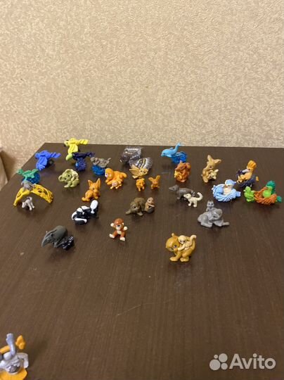 Игрушки киндер natoons, nature разные