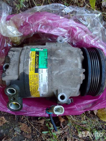 Компрессор кондиционера Опель Зафира а