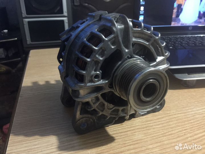 Генератор nissan 23100 4BB0D-E X-trail T32 Bosch