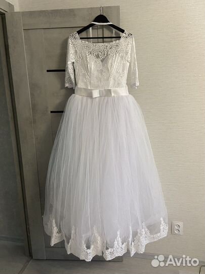 Свадебное платье