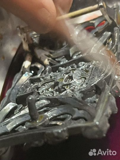 Phenomenon silver buckle