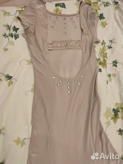 Вечернее платье в пол 44