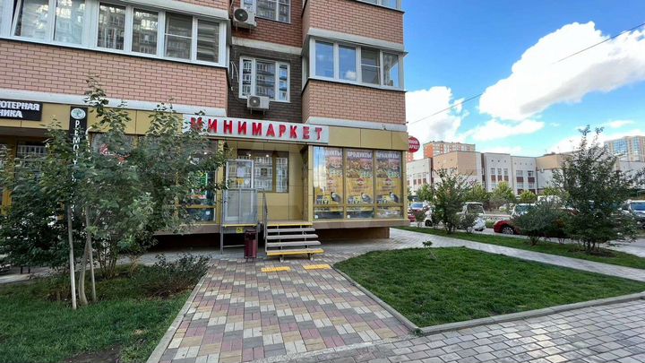 Торговая площадь, 67 м²с Арендатором