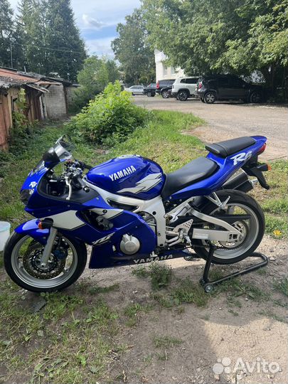 Yamaha R6