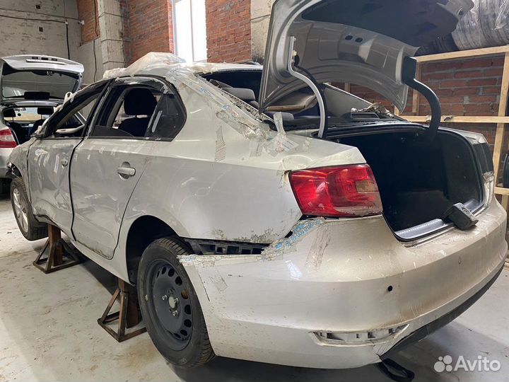 Автозапчасти Фольксваген Джета 6