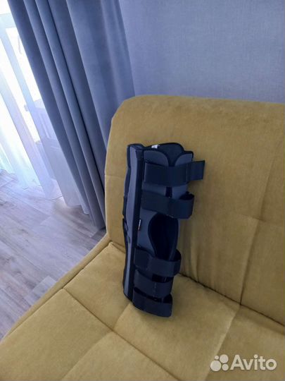 Ортез на коленный сустав