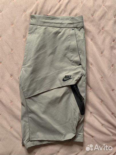 Шорты nike tech