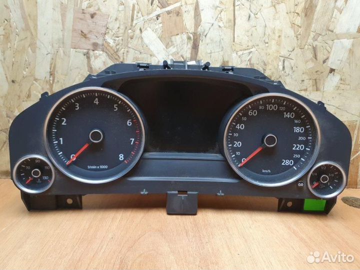 Панель приборов Volkswagen Touareg