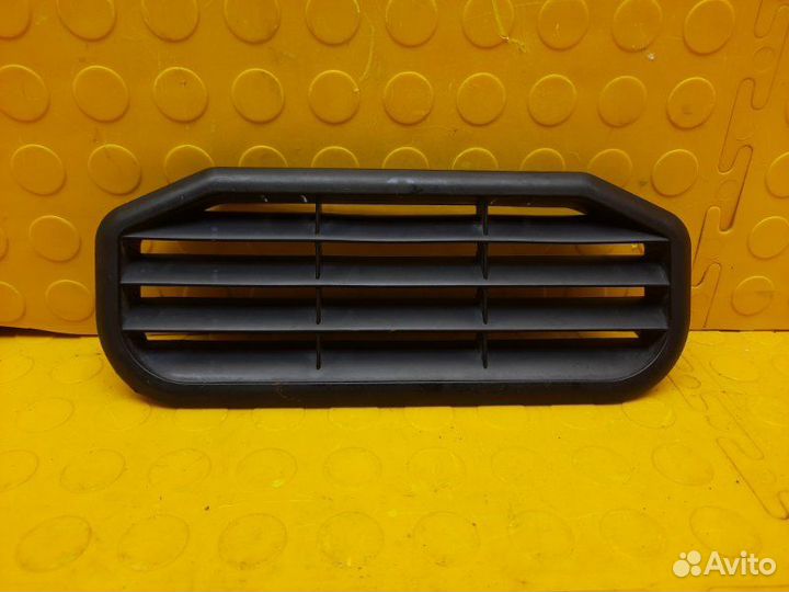 Решетка вентиляционная Dodge Ram DT 2020