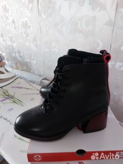 Обувь женская