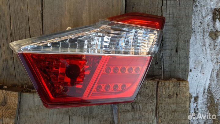 Задний правый фонарь багажника камри 50 led lexus