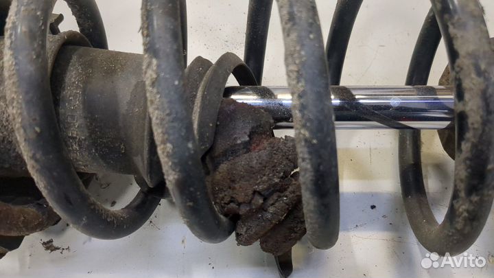 Амортизатор подвески Mazda Premacy, 2000