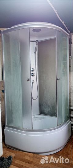 Душевая кабина