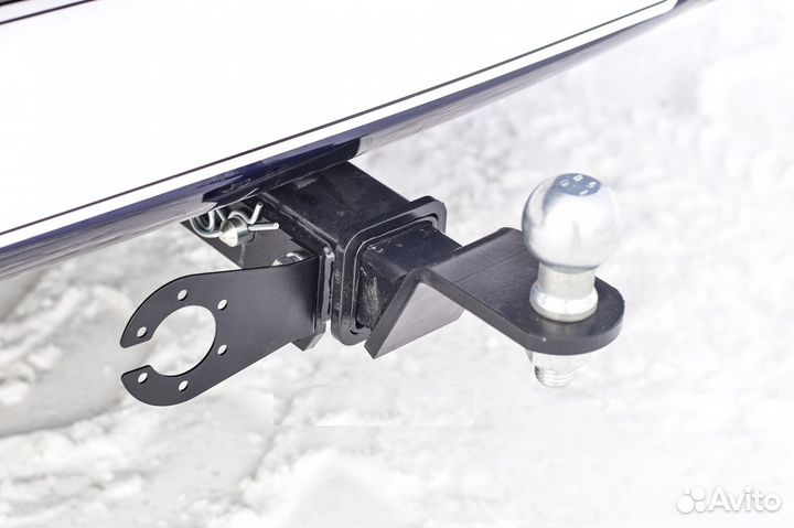 Фаркоп под съемный американский квадрат