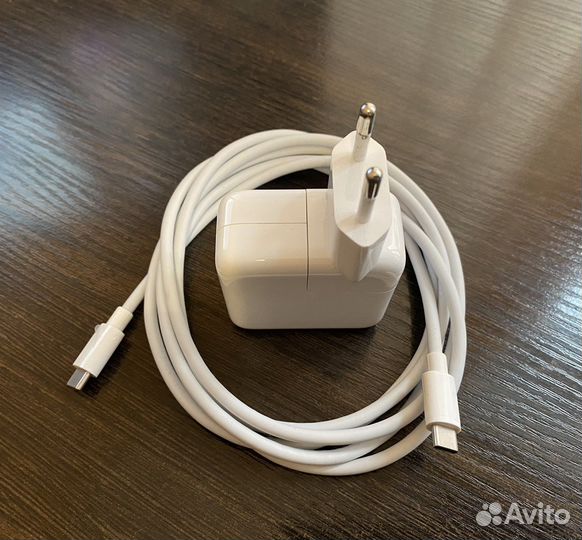 Apple USB - C Power Adapter 30W новый