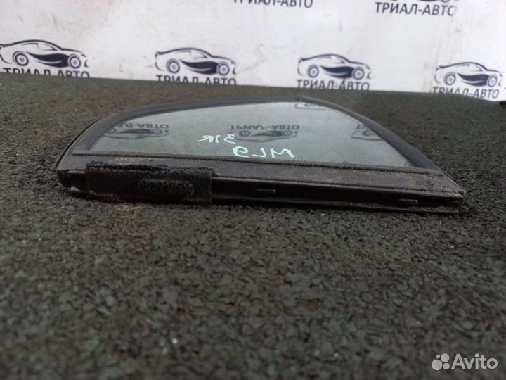 Стекло Lancer 9