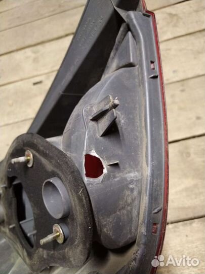 Фонарь задний правый Honda Fit / Jazz