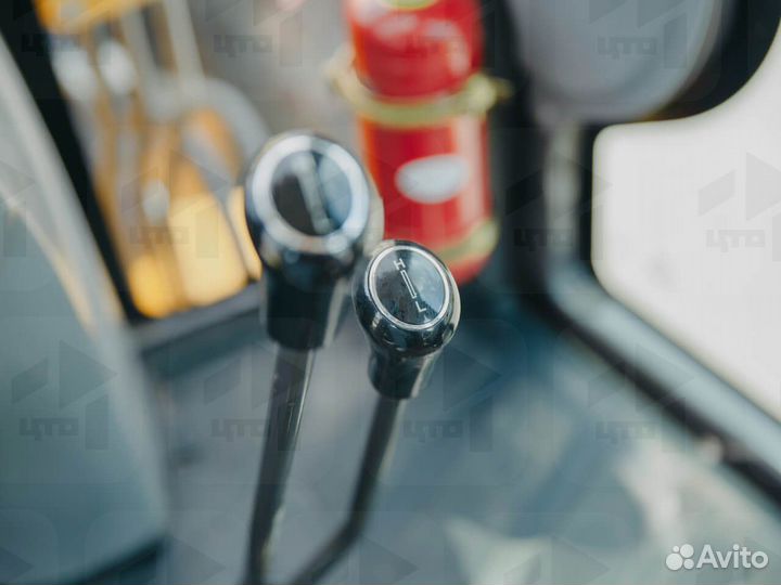 Экскаватор-погрузчик Zauberg EF 4C, 2023