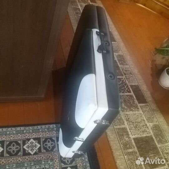 Массажный стол