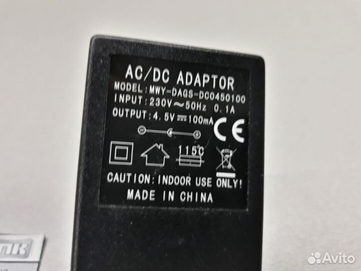 Блок питания MWY-dags-DC0450100 4,5V 100mA AC DC A